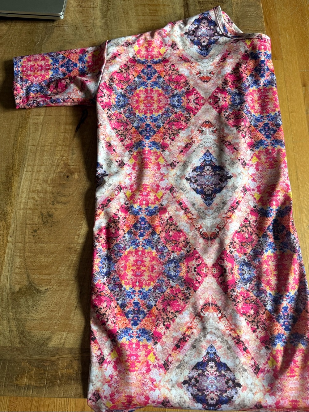 Floral Geo-Print Shift Long Shirt in Pink
